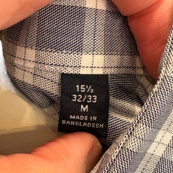 Tommy Hilfiger Mens Slim Fit Plaid Button Down Shirt Size Medium 100 Cotton - Picture 8 of 9
